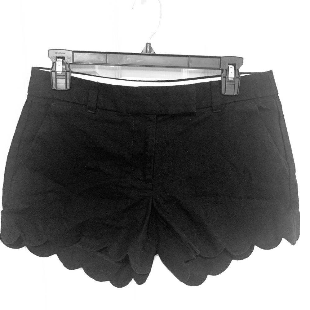 J. Crew scalloped linen shorts size 4